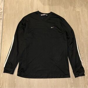 Vintage Nike black and grey long sleeve shirt